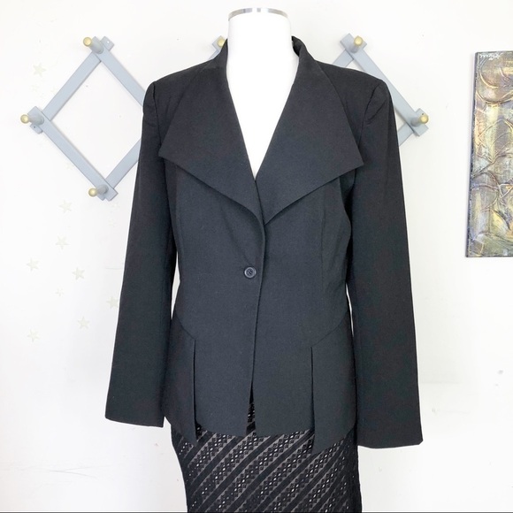 VENUS Black Tailored jacket - Picture 4 of 16